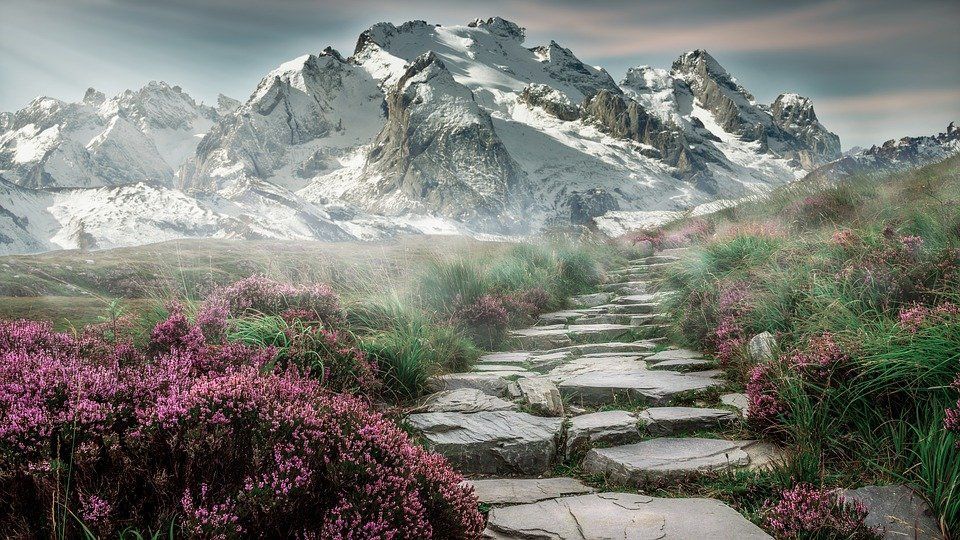 mountain-landscape-2031539_960_720[1]